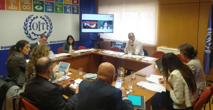 Foto general de los participantes durante el Seminario Tripartito sobre la aplicación en España del Convenio sobre trabajo marítimo MLC, 2006, abril de 2024